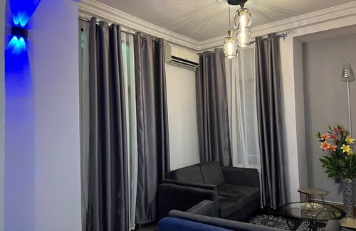 Lingwala Apartment | Sumptuous apartment, very accessible whatever the time of day and friendly