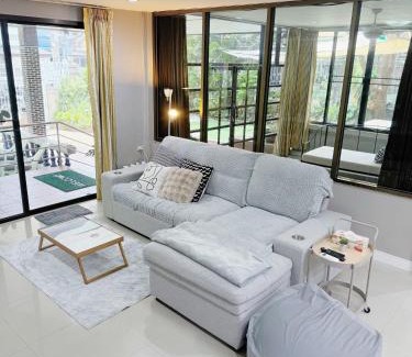 Central Pattaya Villa | Sun and Moon House