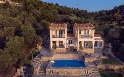 Evgiros Villa | Sun And Stone