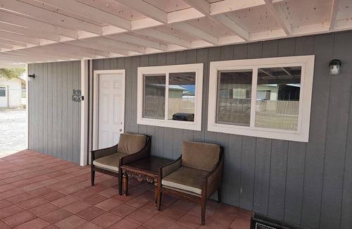 Pahrump Cabin | Sun Cabin #3 Mountain View Private Courtyard