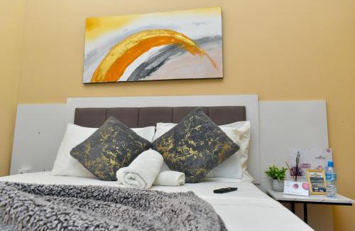 Central B Apartment | Sun City Accomodation