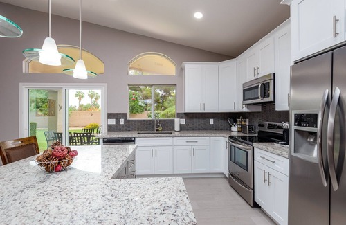 Arrowhead Ranch House | Sun, Fun, Golf, Swim, Relax in Your Own Resort Home.