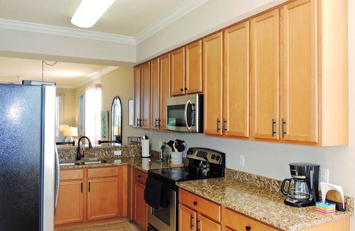Braden River Apartment | Sun, Golf & Gulf in Paradise
