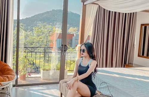 Phuc Yen Villa | Sun Hillary Flamingo Đại Lải