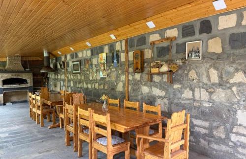 Yeghegnadzor House | Sun House