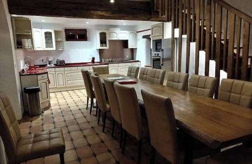 Doue House | Sun in Terre de Brie with spa