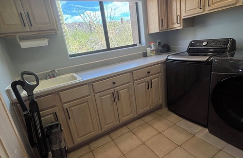 Tucson Villa | Sun King - Amazing Panoramic Sunset and Mountain Views! Sauna/Hot Tub/Pool.