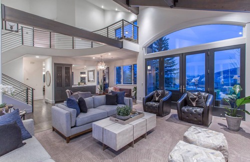 Mahogany Hills House | Sun Mountain Sanctuary
