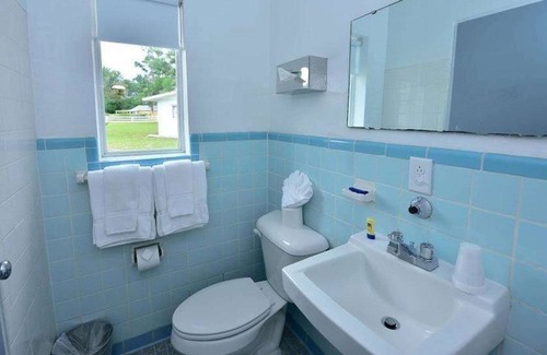 Silver Springs Hotel | Sun Plaza Motel