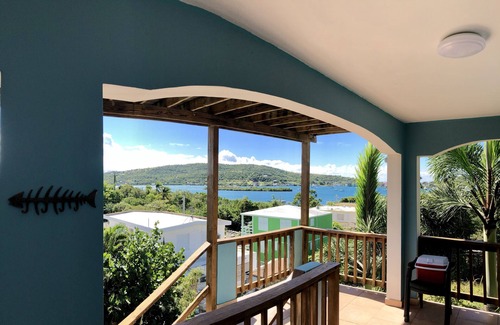 Culebra Pueblo Apartment | ♥ Sun, Sand & Sea Culebra Villa Mar ✹King Bed ✹ StarLink WiFI