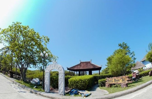 Thuan An House | Sun & Sea Resort- Standard Unit 27