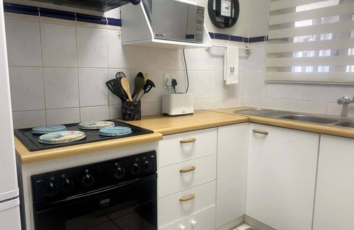 Fish Hoek Apartment | Sun, Sea & Sand | Beachfront Stay w/Garage