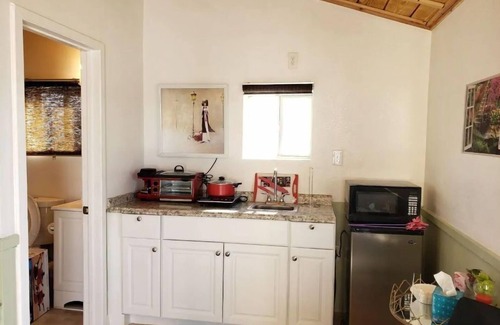 Pahrump House | " Sun Tiny House D" Pahrump Near front sight