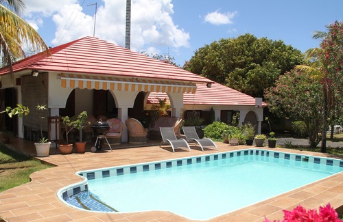 Pointe aux Canonniers Villa | SUN VILLA BY IMMOCLAIR BEACH AT 5 mn by feet