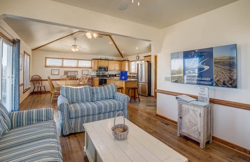 Whalehead Beach House | Sunbelievable | 930 ft from the beach | Private Pool, Hot Tub, Dog-Friendly | Corolla