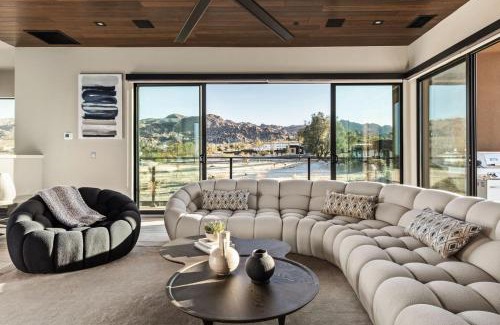 Panorama Heights House | Suncrest by Fieldtrip JT Modern w Pool and Views