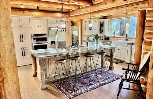 Sundance Cabin | Sundance Compound, Large Groups, Hot Tub, Casita, Sleeps up to 18!