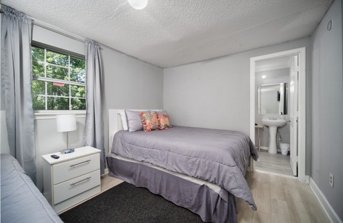 Green Cove Springs House | ~Sundapple Sleeps 8 Healing Spring & Kayak Park~