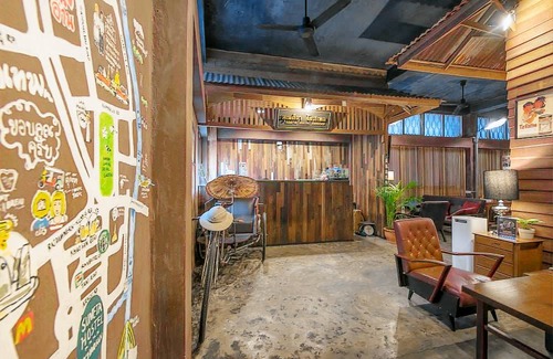 Talat Yot Hostel | Suneta Hostel Khaosan