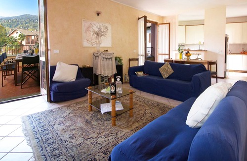 Lesa Apartment | Sunflower Relax Pool and Terrace, Lesa, Italy