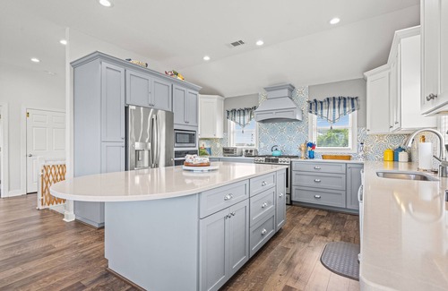 Duck House | Sunkissed OBX Luxury, 6 bedroom, Elevator, Pool, Hot tub in Duck. SALE/PROMOTION