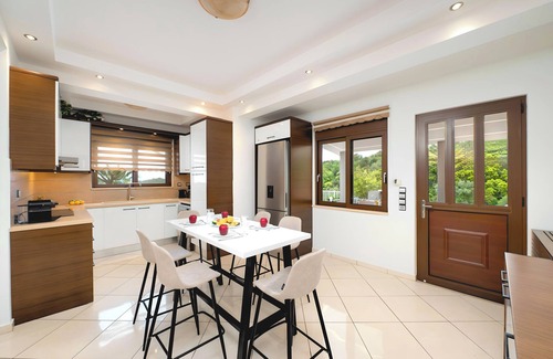 Georgioupolis Villa | Sunlight Villa Heated Pool Sea View