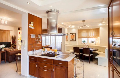 Myrtia Villa | SUNLIGHT VILLA WITH PRIVATE POOL FOR FAMILIES AND FRIENDS TO ENJOY