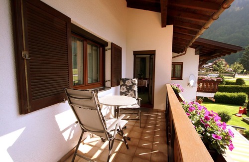 Gortipohl Apartment | Sunlit Apartment in Gortipohl near Montafon Ski Area