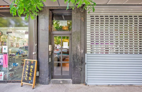 Chinatown Apartment | Sunlit LES 1BR w/W/D, steps to B/D train, by Blueground