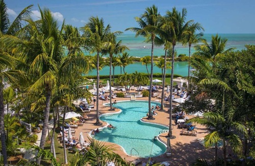 Marathon Apartment | Sunny Adventure | Private Pool. Four Bedroom Villa