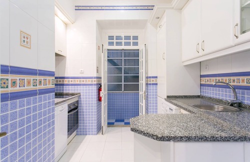 Santa Engracia Apartment | Sunny Alfama | Family-Friendly | Fast WiFi