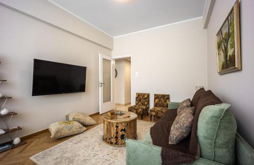 Piraeus Apartment | Sunny and friendly apartment