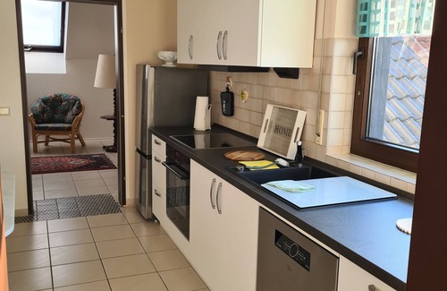 Sankt Augustin Apartment | Sunny and quiet apartment in the countryside with balcony