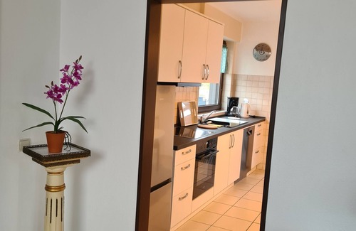 Sankt Augustin Apartment | Sunny and quiet apartment in the countryside with balcony