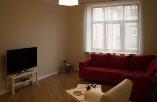 Skanste Apartment | Sunny and spacious flat in Art Nouveau district