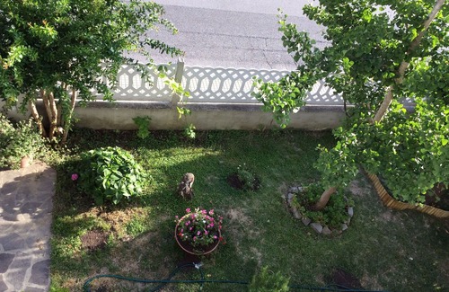 Pisa Apartment | Sunny apartment in a residential area, not far from the historic center