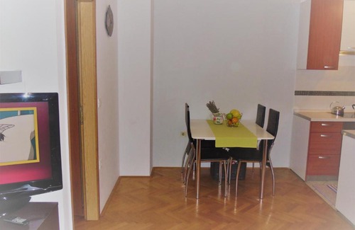Cikovici Apartment | Sunny apartment in Kastav with a wonderful view