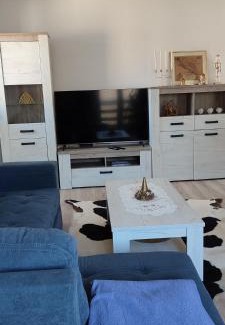 Osijek Apartment | SUNNY APARTMENT OSIJEK, self check in