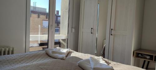 Osijek Apartment | SUNNY APARTMENT OSIJEK, self check in