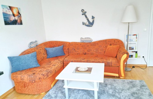 Rostock Apartment | Sunny apartment with balcony in the center - Apartment