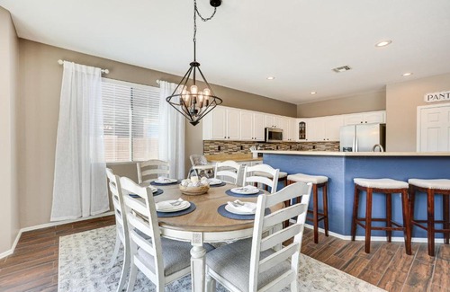 Litchfield Manor House | Sunny Arizona Getaway with Heated Pool and Patio!