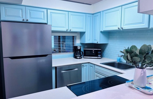 Siesta Key Condo | Sunny Beach Retreat on Siesta Key