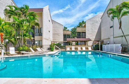 Siesta Key Condo | Sunny Beach Retreat on Siesta Key