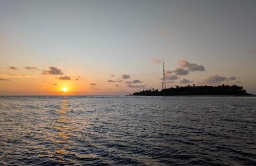Hangnaameedhoo Hotel | Sunny Breeze View
