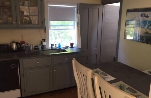 Vinalhaven Other | Sunny Bungalow, Walk to Ferry and Town