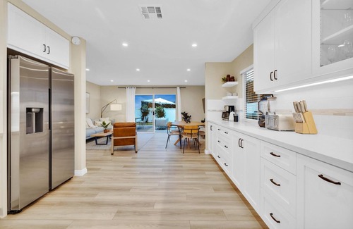 Carlsbad House | Sunny Carlsbad Home I Walk to Beach w/Heated Pool