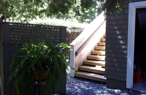 Town Hill Apartment | Sunny , cozy 1-bedroom, wooded, private, central Island location, close to ocean