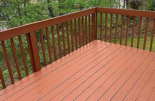 Waterbury House | Sunny/Cozy Home w/Garage and Deck. Minutes from Everything, Family-friendly