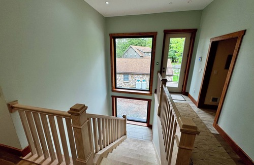 Thayerville House | Sunny Escape 2 - A new era for a familiar lake front home