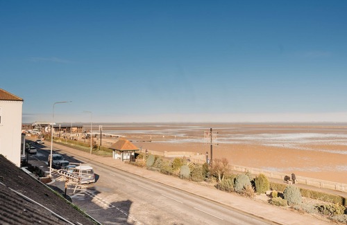 Cleethorpes Apartment | Sunny Seaside Paradise
